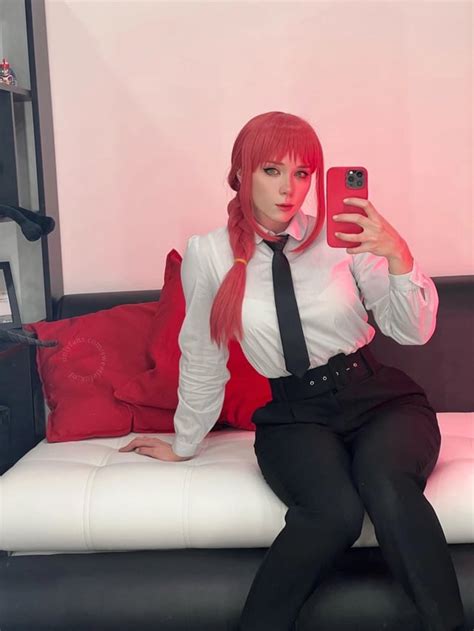 Makima by Sweetie Fox : r/MakimaHentai .